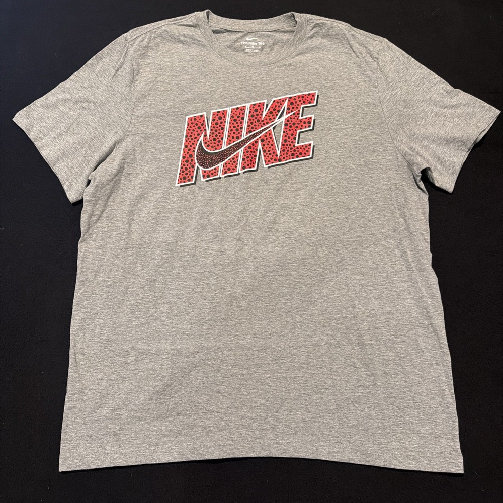 Men's T-Shirt Nike Athletic Gray Black Red Swoosh Mens XL